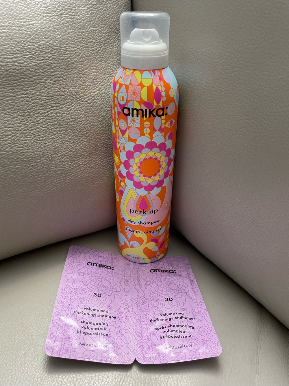 amika Bright Floral Dry Shampoo & Sample Sachets - Orange Pink